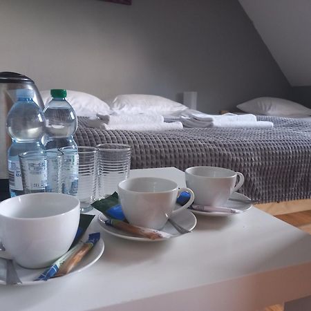 Dobry Klimat Hotell Uniejow Eksteriør bilde