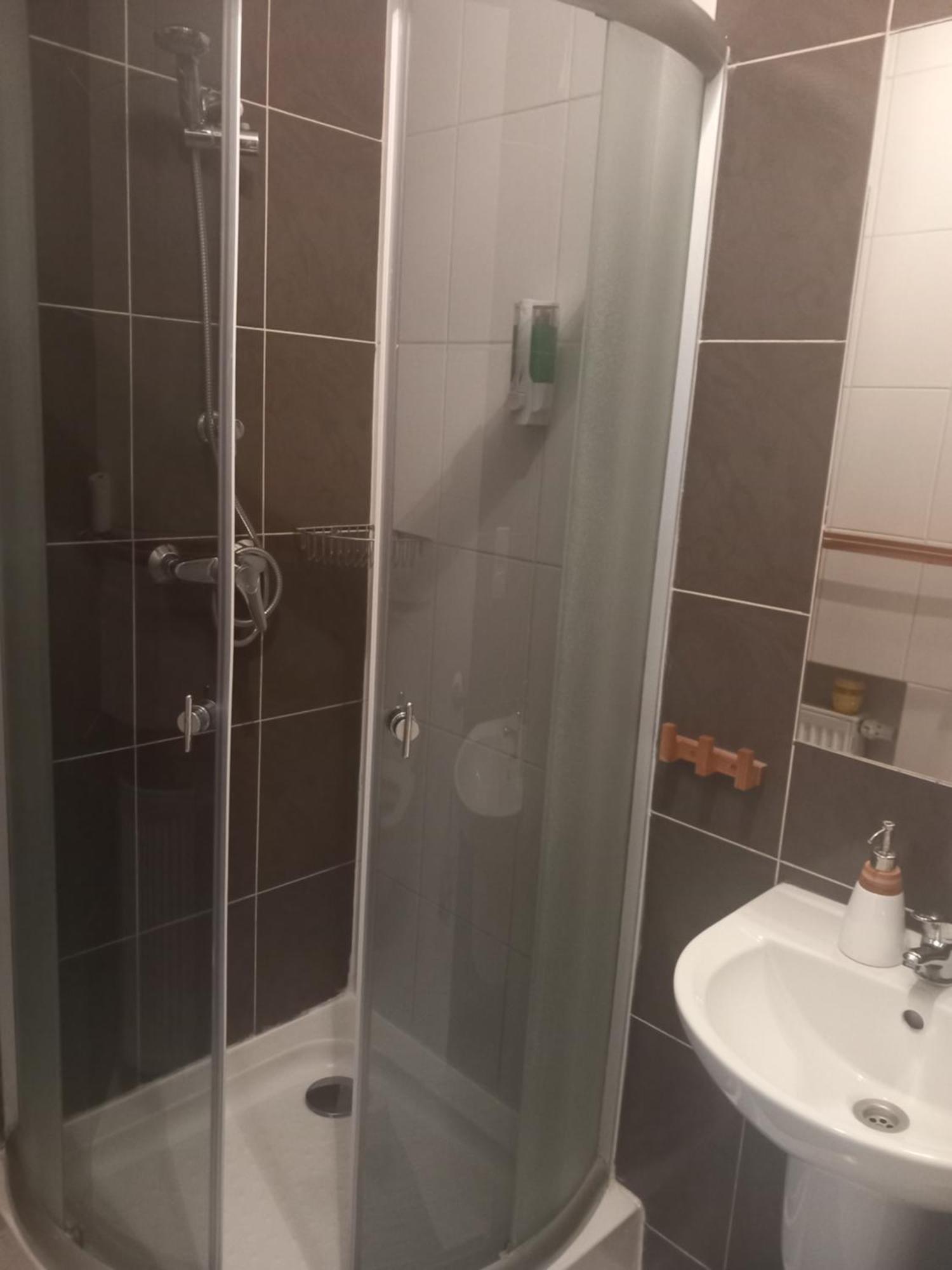 Dobry Klimat Hotell Uniejow Eksteriør bilde
