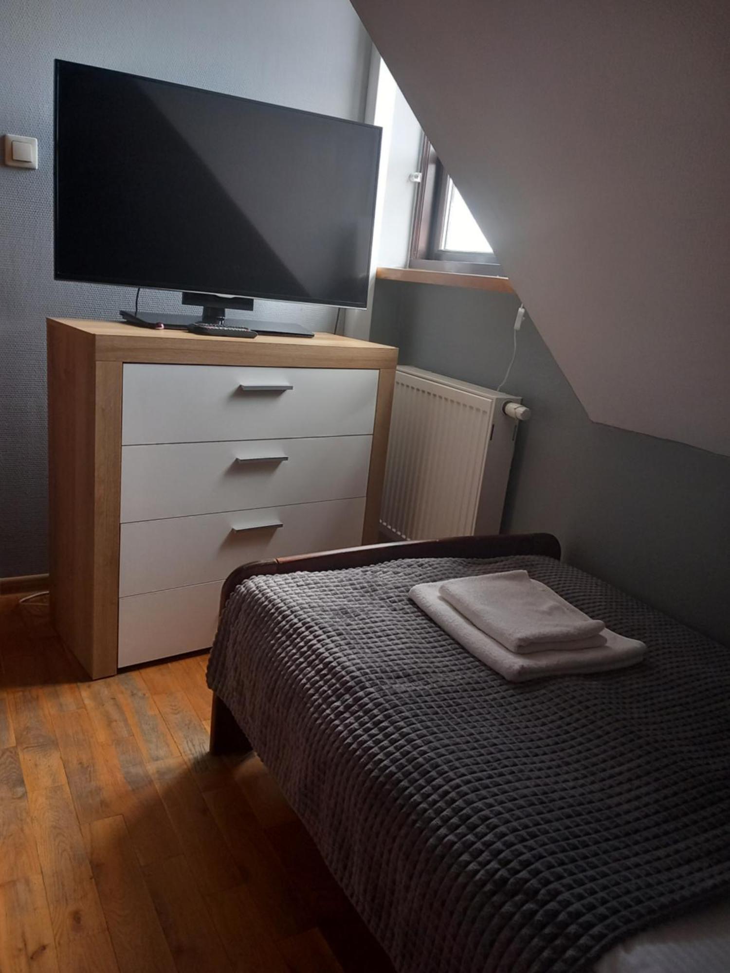 Dobry Klimat Hotell Uniejow Eksteriør bilde